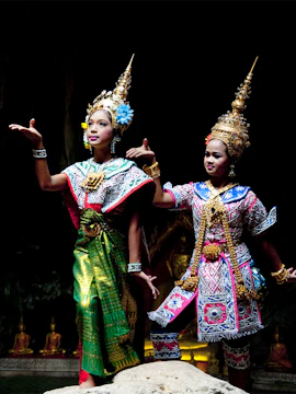 Siam Niramit cultural performance in Bangkok, showcasing traditional Thai dance and music.