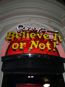 Ripley's Believe It or Not museum entrance in Amsterdam, showcasing unique exhibits.