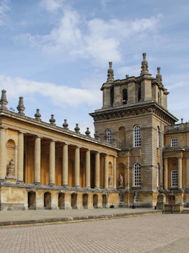 Blenheim Palace exterior with gardens, day trip from London.
