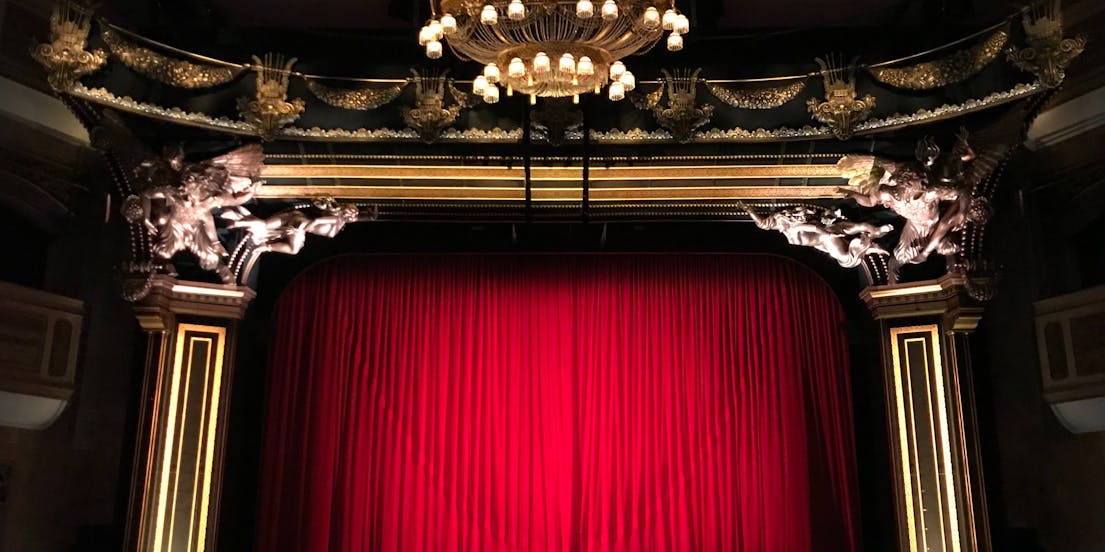 Esperienze digitali - Sotto i riflettori