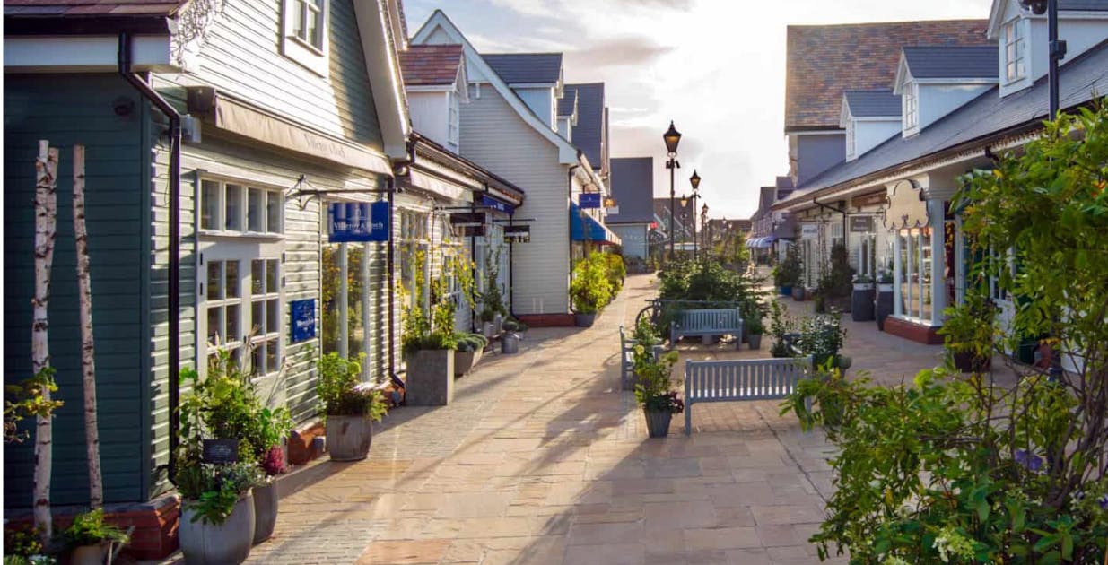 Passeios de Londres a Bicester Village