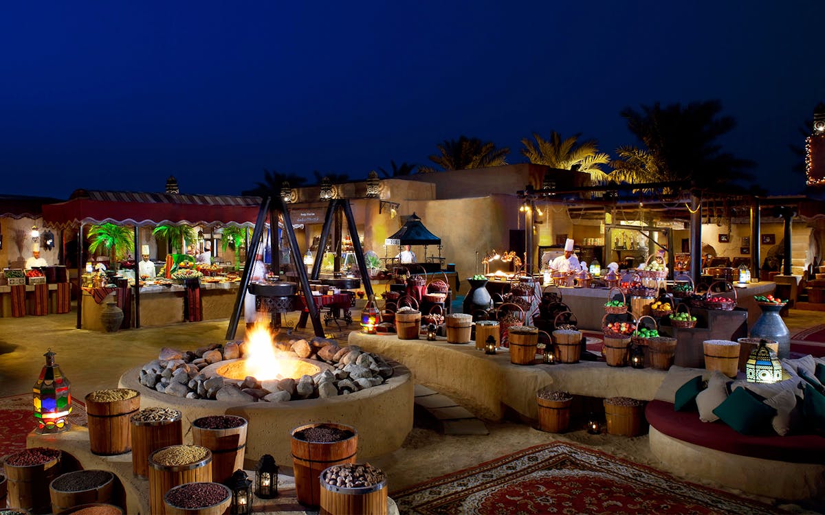 al hadeerah restaurant - bab al shams desert resort & spa-1 al hadeerah restaurant - bab al shams desert resort & spa-1