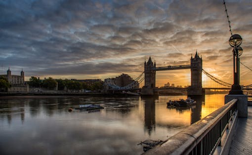 London City Tour and Discover Stonehenge Combo