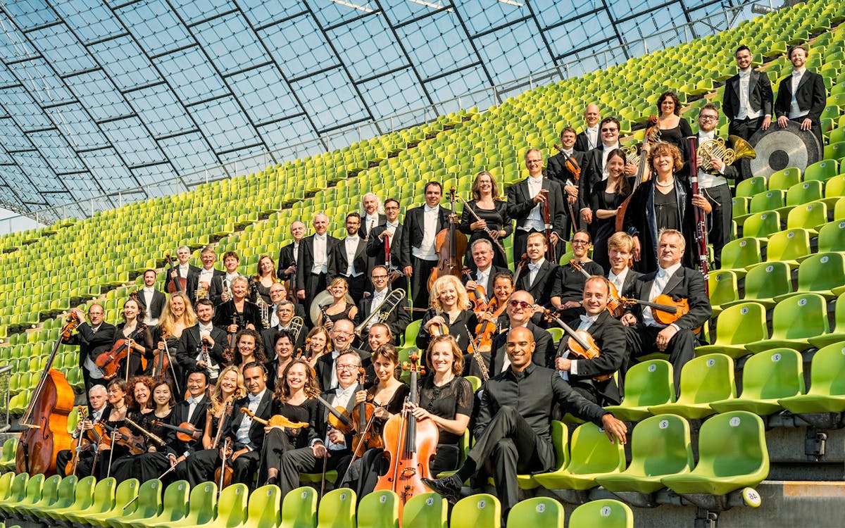 arabella steinbacher in brahms' violin concerto-1 arabella steinbacher in brahms' violin concerto-1
