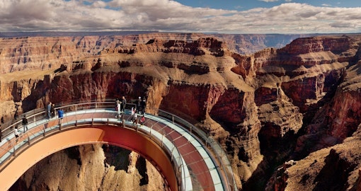 Vegas to West Rim Airplane Tour & Heli Ride to the bottom with Optional Skywalk