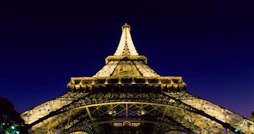 Eiffel Tower VIP: Priority Access to the Summit & VIP Lounge