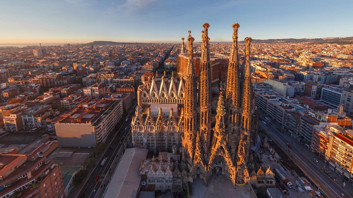 gaudi barcelona buildings