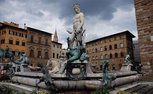 Walking Tour of Florence with Priority Access to Uffizi Gallery