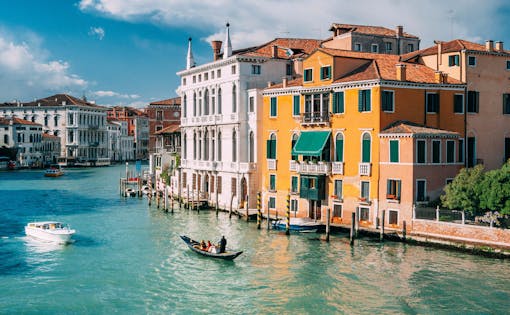 Venice Train Tickets with Hop-on Hop-Off Boat Tickets