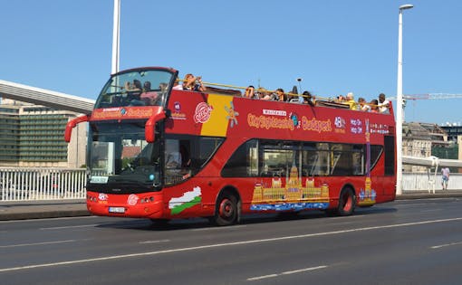 Budapest Hop on Hop Off Bus with Boat Tour