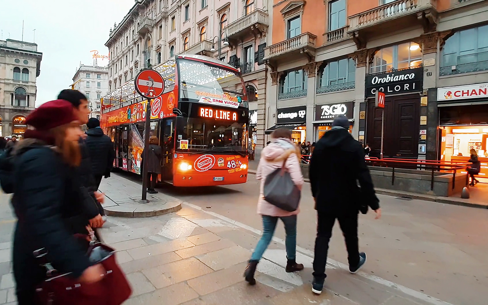 Hop-On Hop-Off - 1 Day, 2 Day Milan Sightseeing Tour