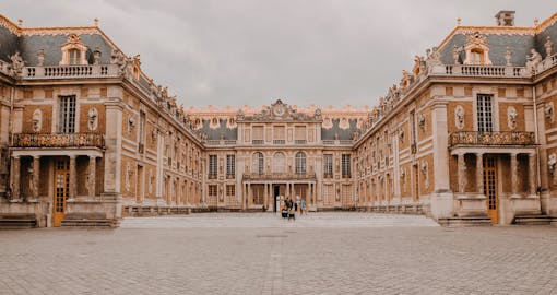 Versailles All Access Passport Entry with Fountain Shows or Musical Gardens