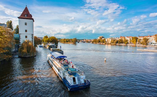 Prague River Lunch and Sightseeing Cruise