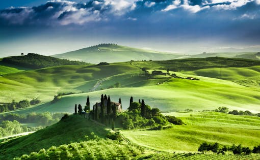 Guided Tour of Seina with Lunch and Wine Tasting at Chianti