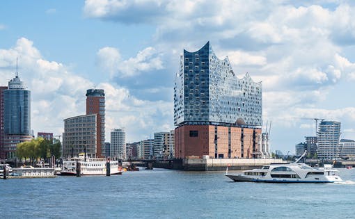 2 In 1 Combo: Harbor Cruise + Elbphilharmonie Guided Tour