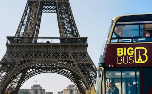 Paris: Hop-On Hop-Off Deluxe Ticket