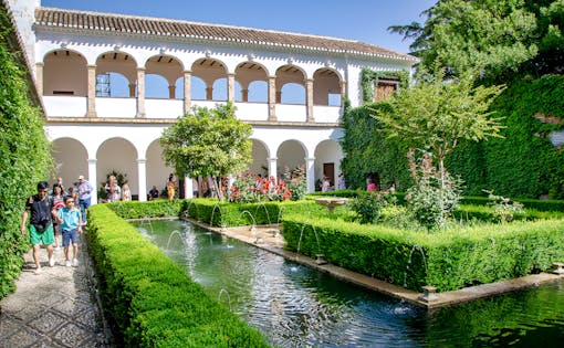 Guided Tour to Alhambra, Generalife and Alcazaba