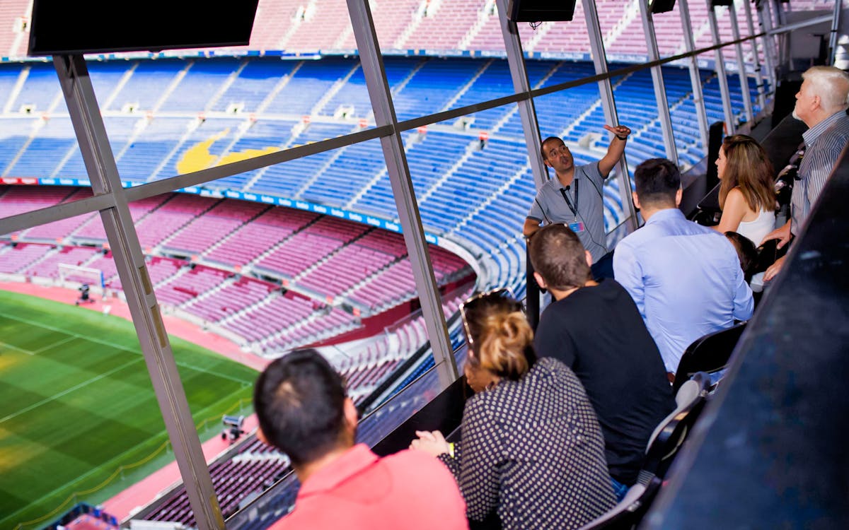 camp nou bilingual guided tour-0 camp nou bilingual guided tour-0