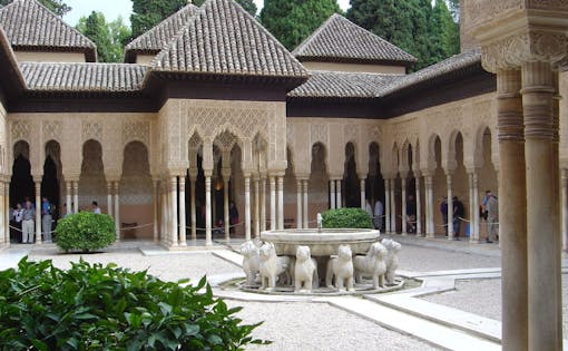 Skip the Line Guided Tour of the Alhambra Palace and Generalife