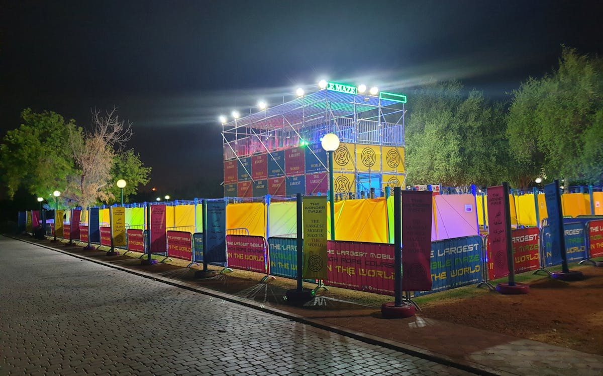 the wonder maze – the world’s largest mobile maze-0 the wonder maze – the world’s largest mobile maze-0