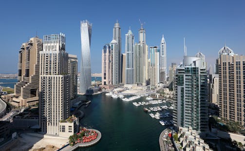 6 Emirates Tour