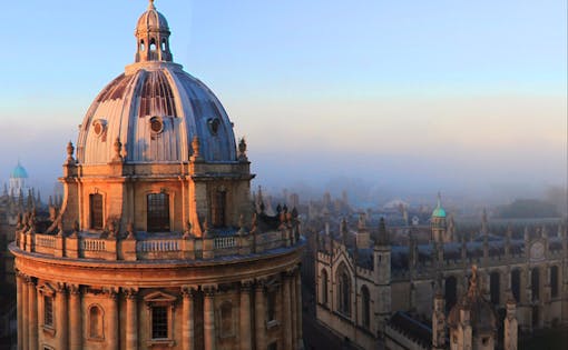 Stonehenge, Windsor Castle and Oxford Day Tour from London