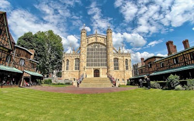 Windsor Castle, Stonehenge and Bath from London