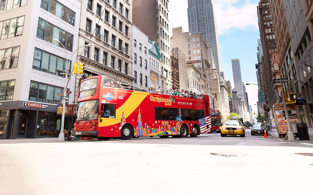 hop-on hop-off sightseeing tour-0 hop-on hop-off sightseeing tour-0