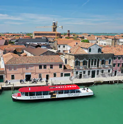Ditch the gondola and go on a Venice boat tour