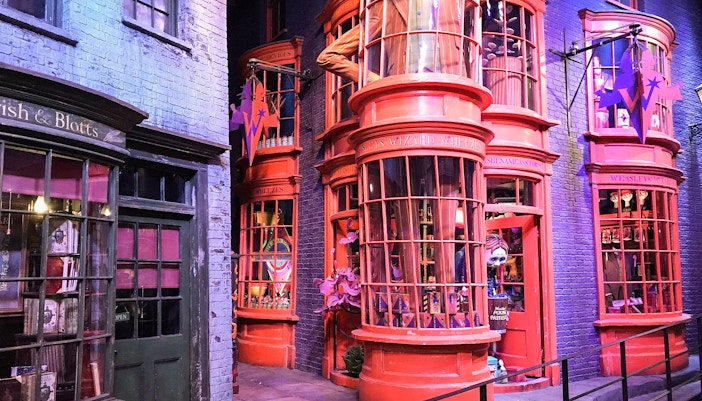 Harry Potter Studio shop with wands and merchandise on display, London, UK.