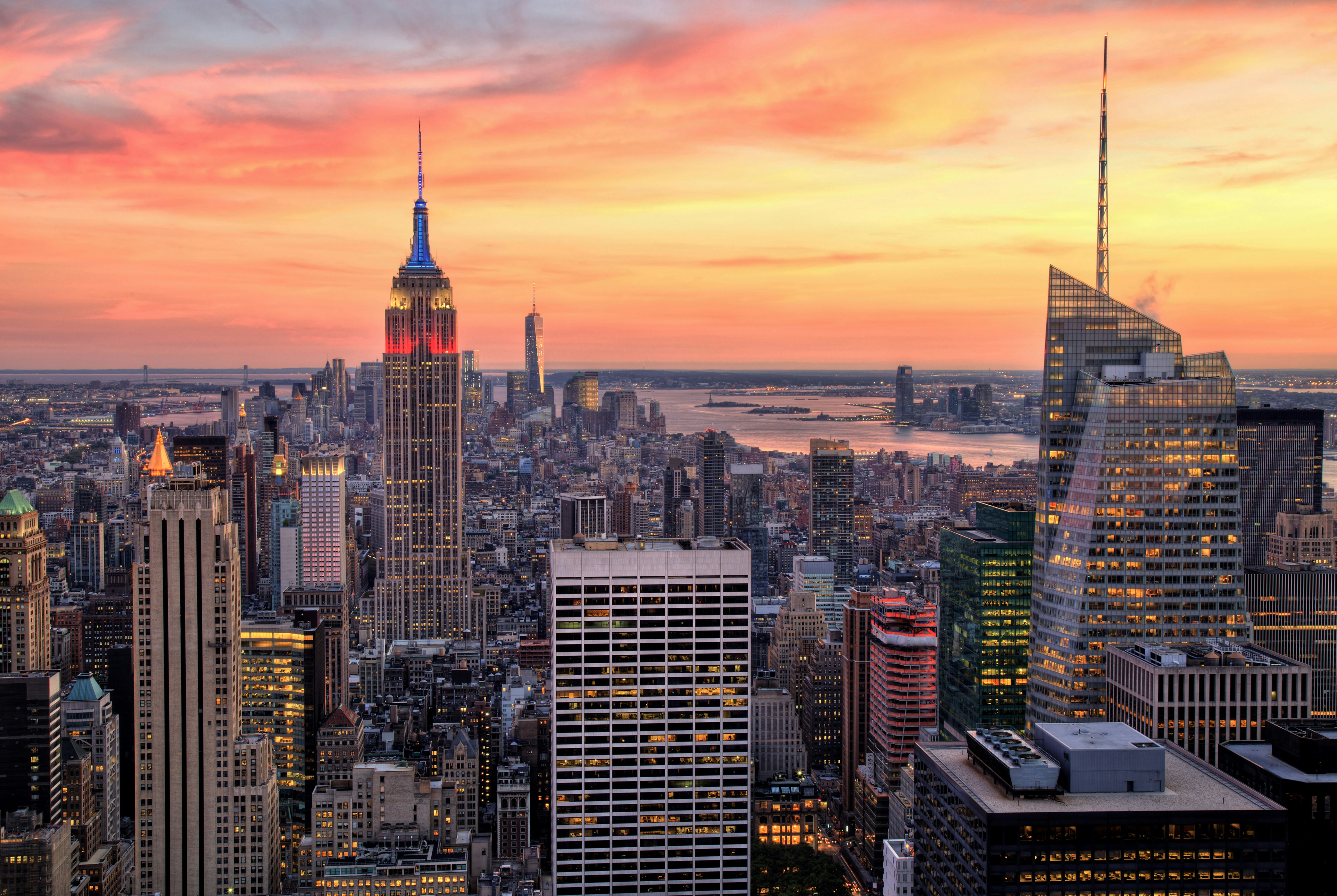 about empire state building new york