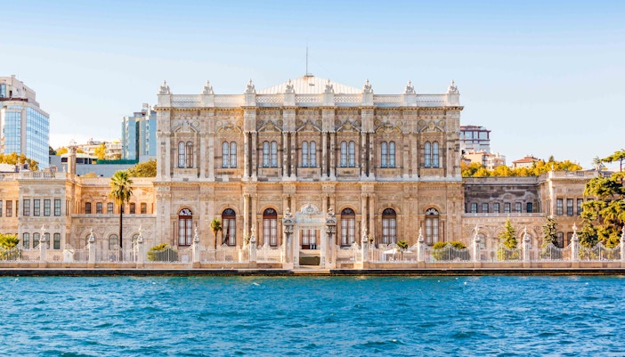 Dolmabahce Palace History
