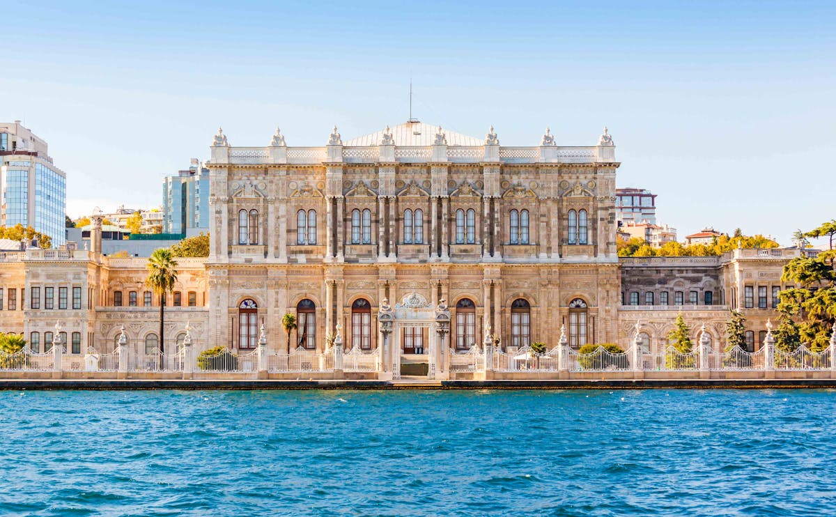 dolmabahce palace