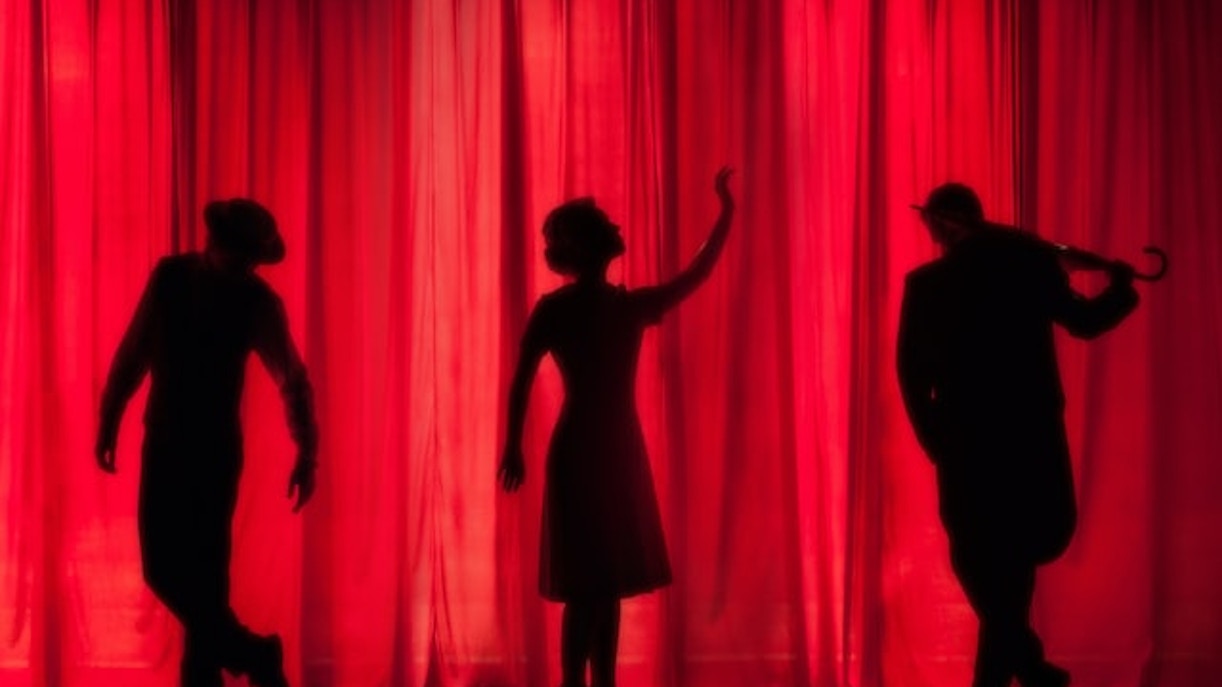 Themed Outfits for Theatre