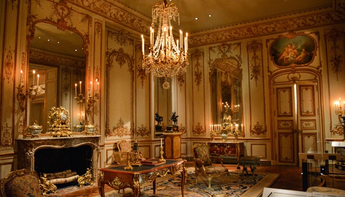 Harem Inside Dolmabahce Palace