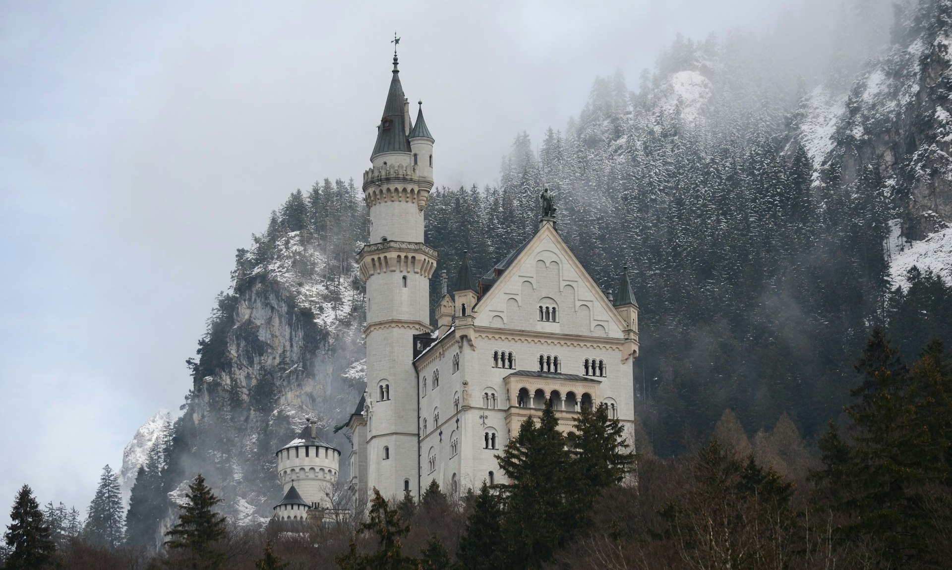 Neuschwanstein Castle Guided Tours