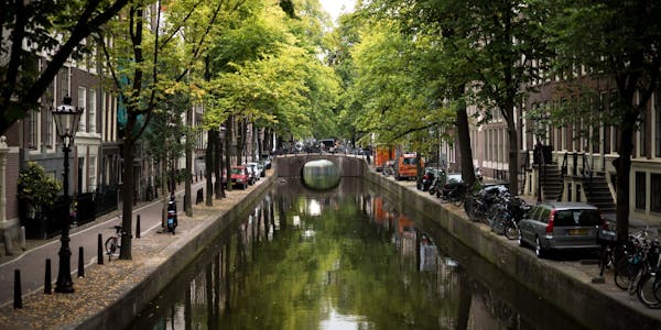 best time to visit amsterdam