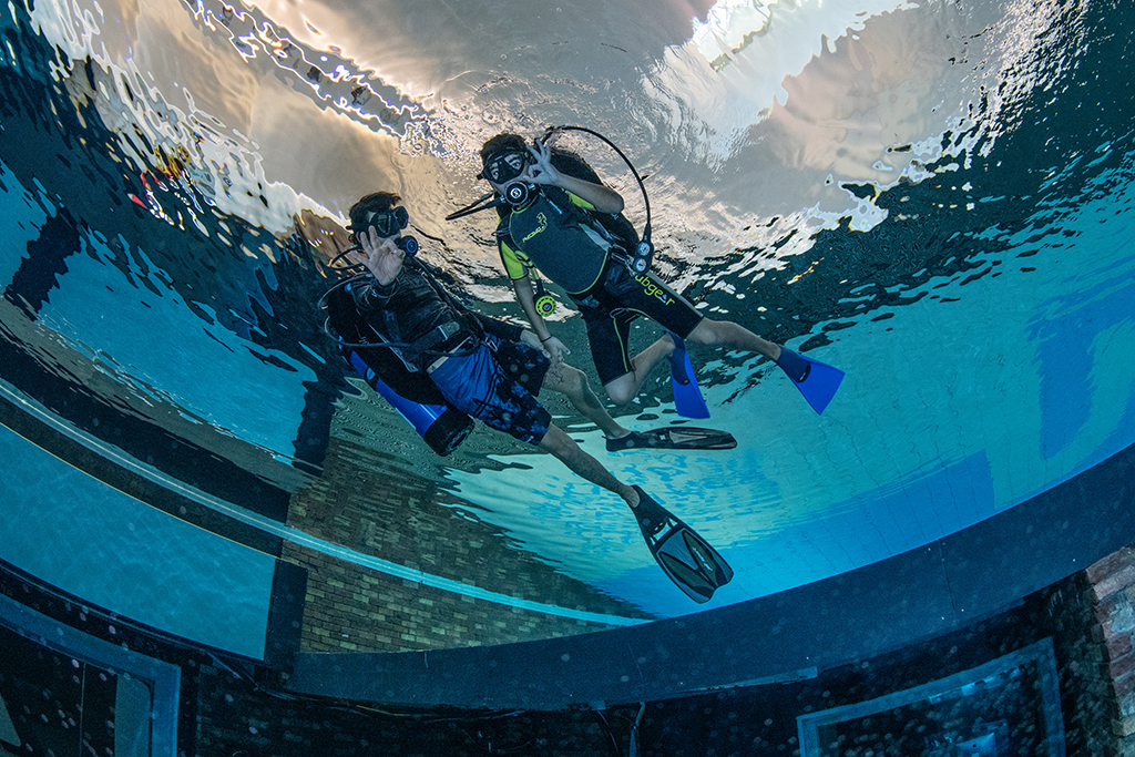 All about Deep Dive Dubai, the world’s deepest diving pool