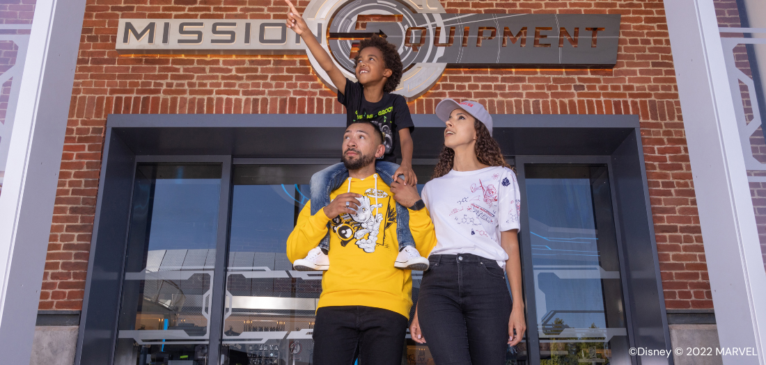 universal studios singapore zone far far away