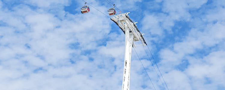 London public transportation-emirates