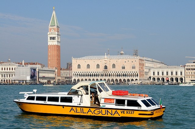 Venice public transportation