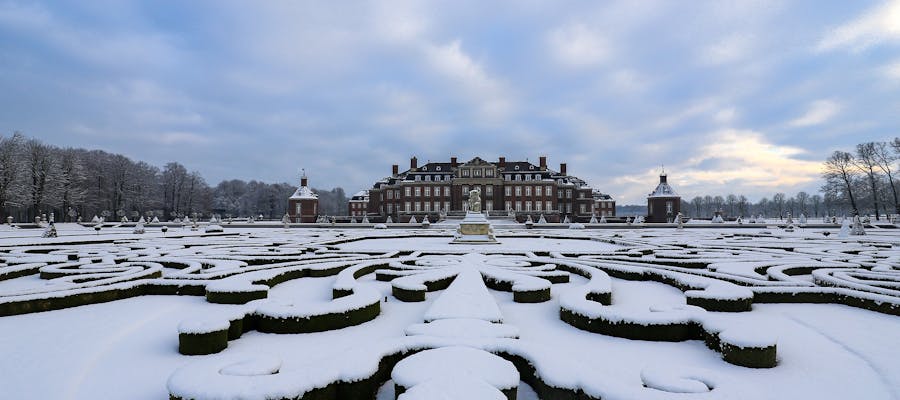 paris in january - palais de versailles