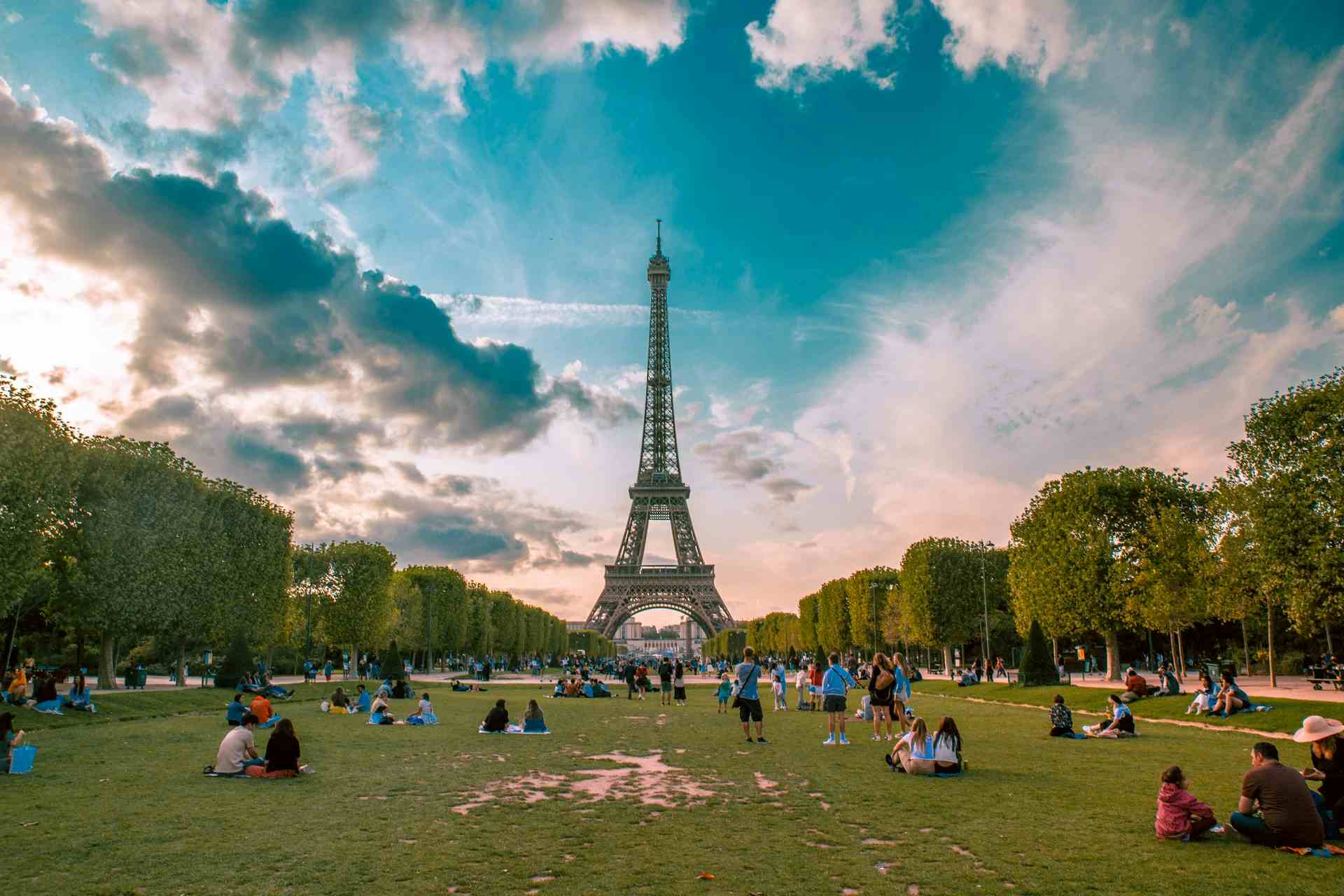 Champs de Mars - A peaceful park at the foot of the Eiffel Tower