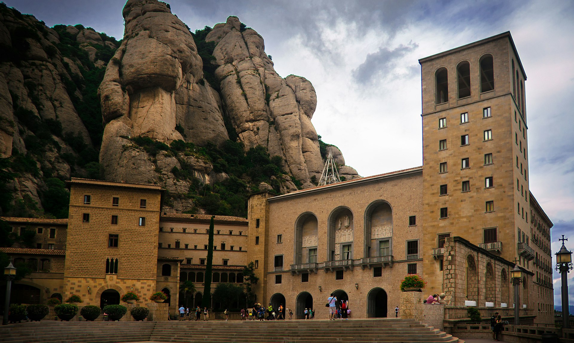 Montserrat Guided Tours