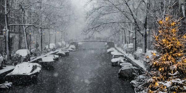 best time to visit amsterdam