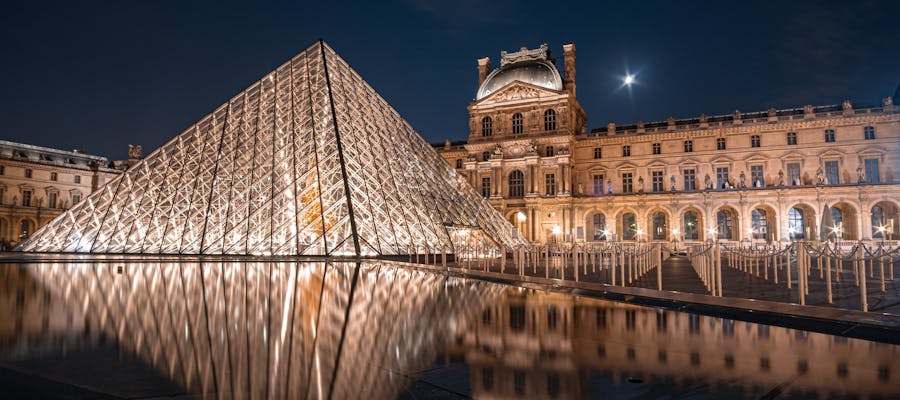 paris in may - louvre museum