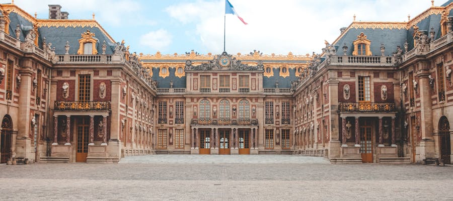 paris in may - palace of versailles