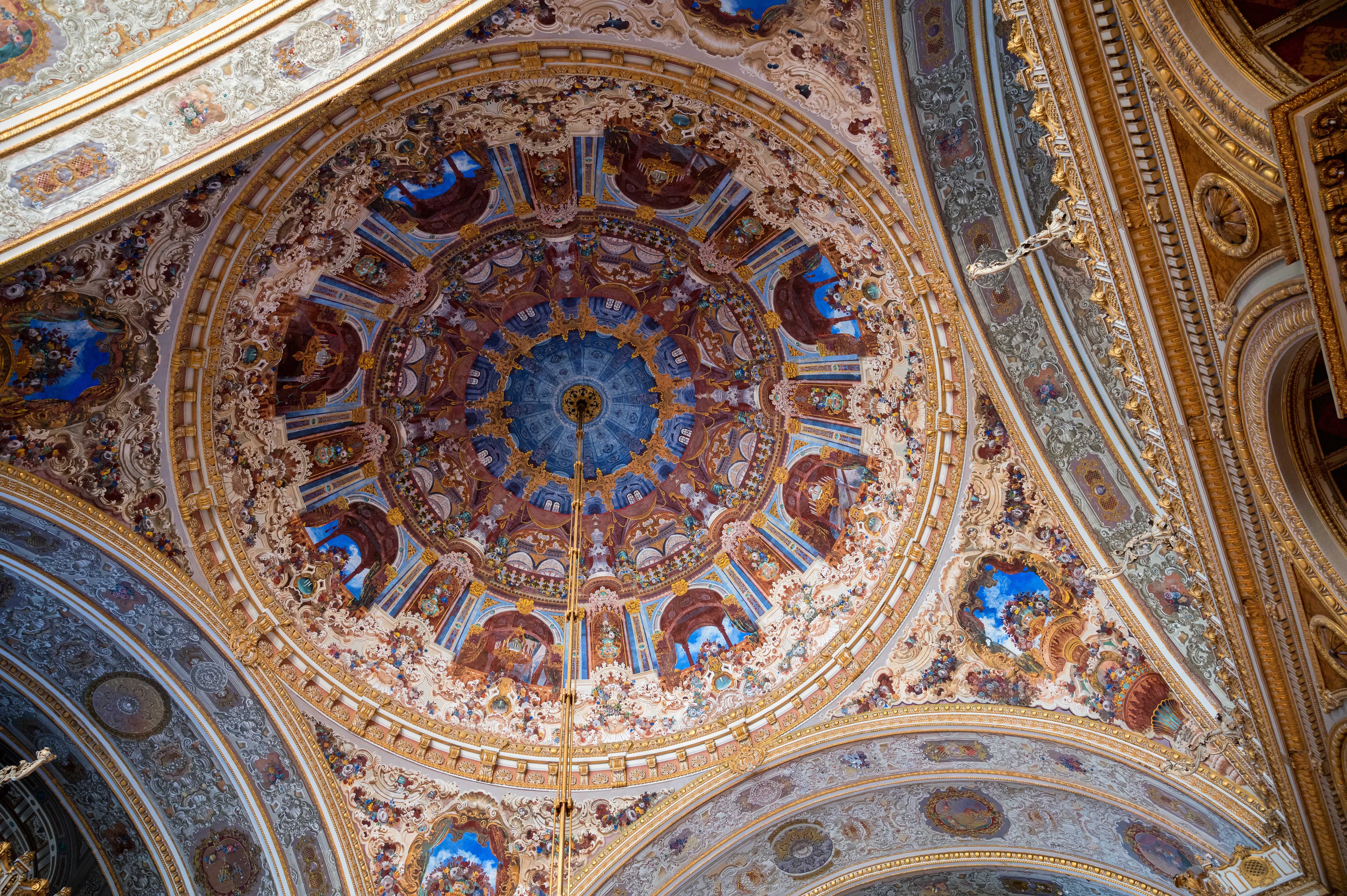 Dolmabahce Palace Tours