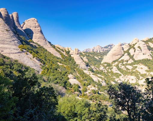 things to do in barcelona montserrat