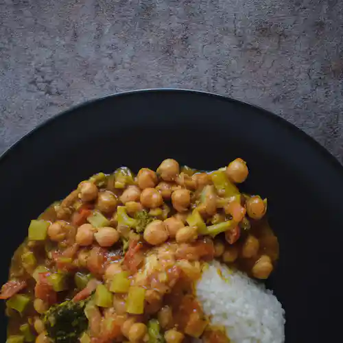 SpMeat and Chickpea Stew